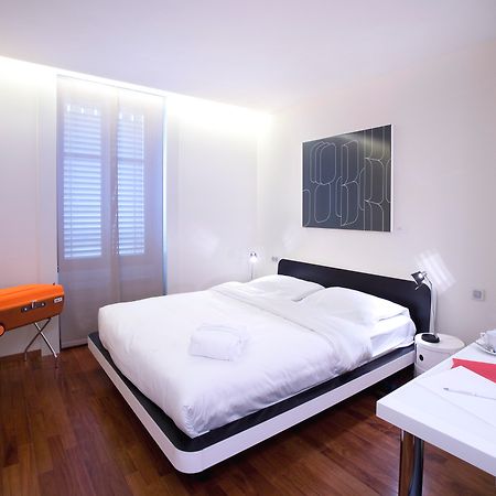 La Cour Des Augustins Boutique Gallery Design Hotel Geneva Cameră foto