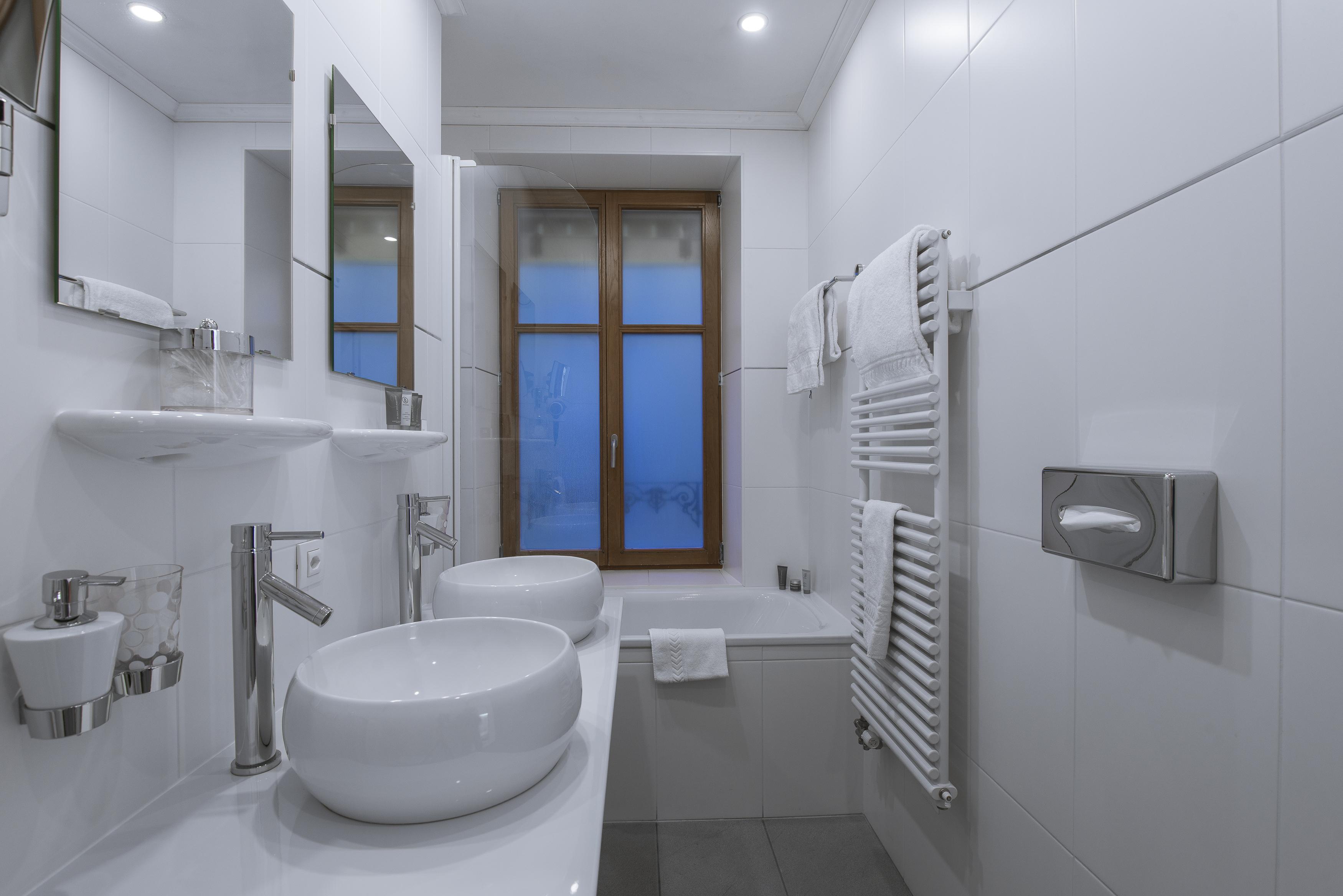 La Cour Des Augustins Boutique Gallery Design Hotel Geneva Exterior foto