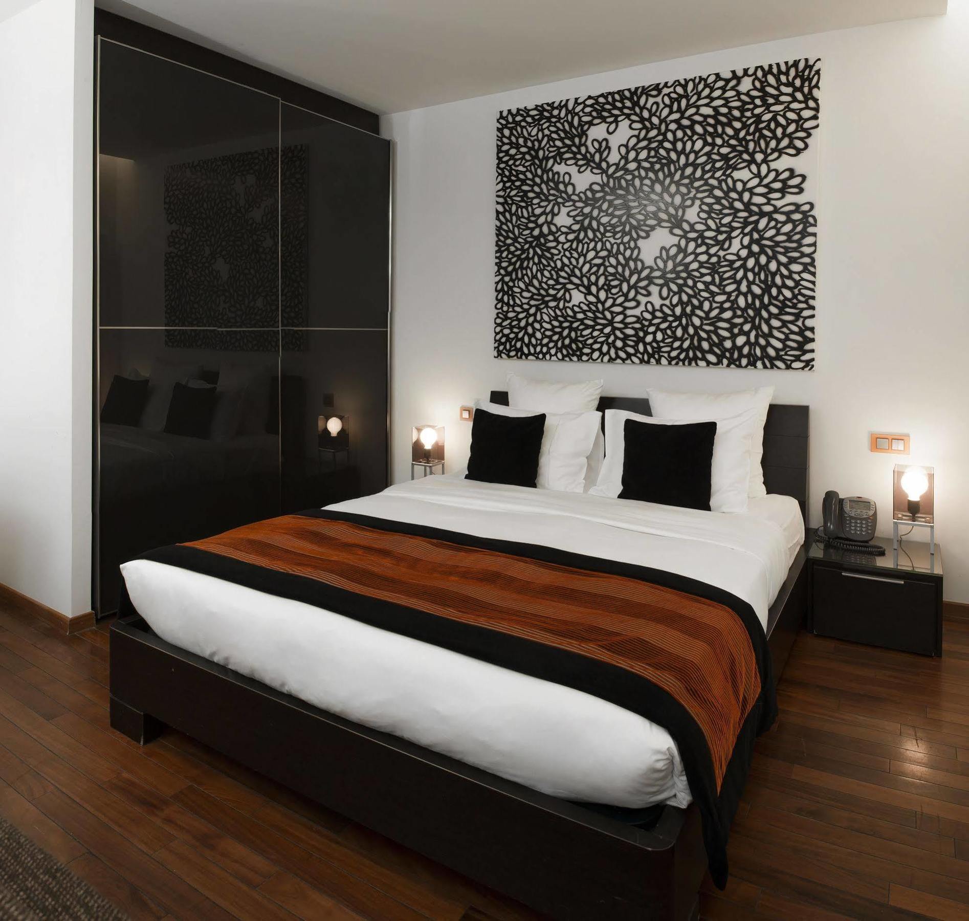 La Cour Des Augustins Boutique Gallery Design Hotel Geneva Exterior foto